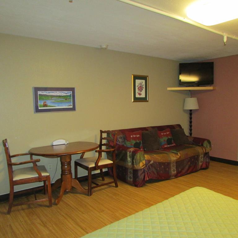 Creekwood Inn แองเคอเรจ ภายนอก รูปภาพ