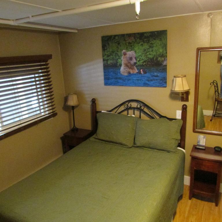 Creekwood Inn แองเคอเรจ ภายนอก รูปภาพ