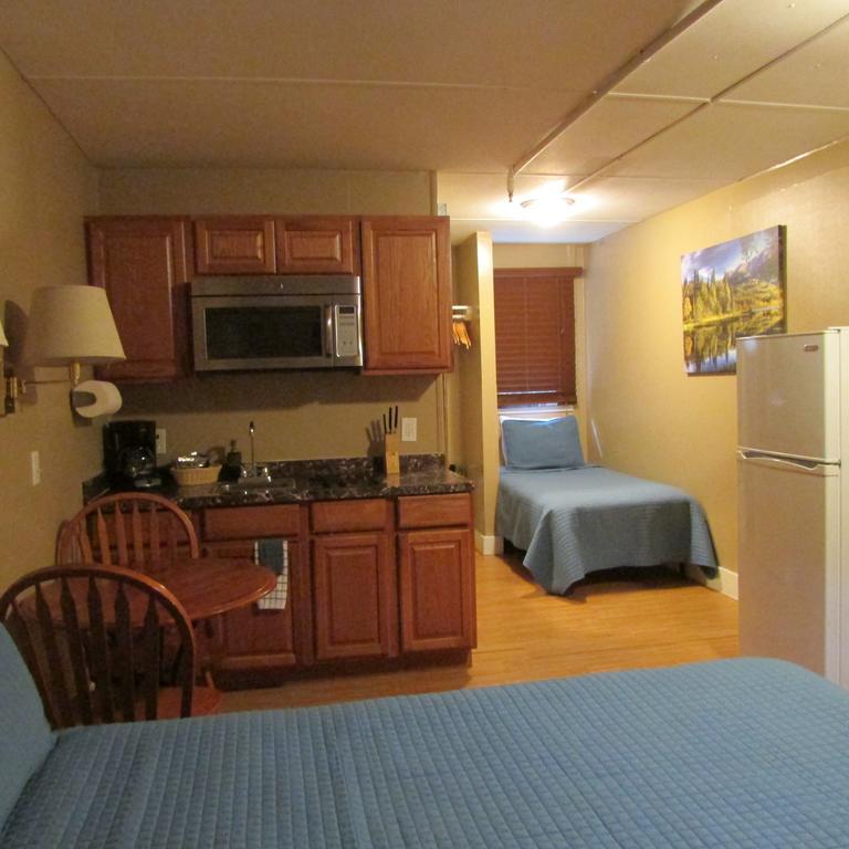 Creekwood Inn แองเคอเรจ ภายนอก รูปภาพ